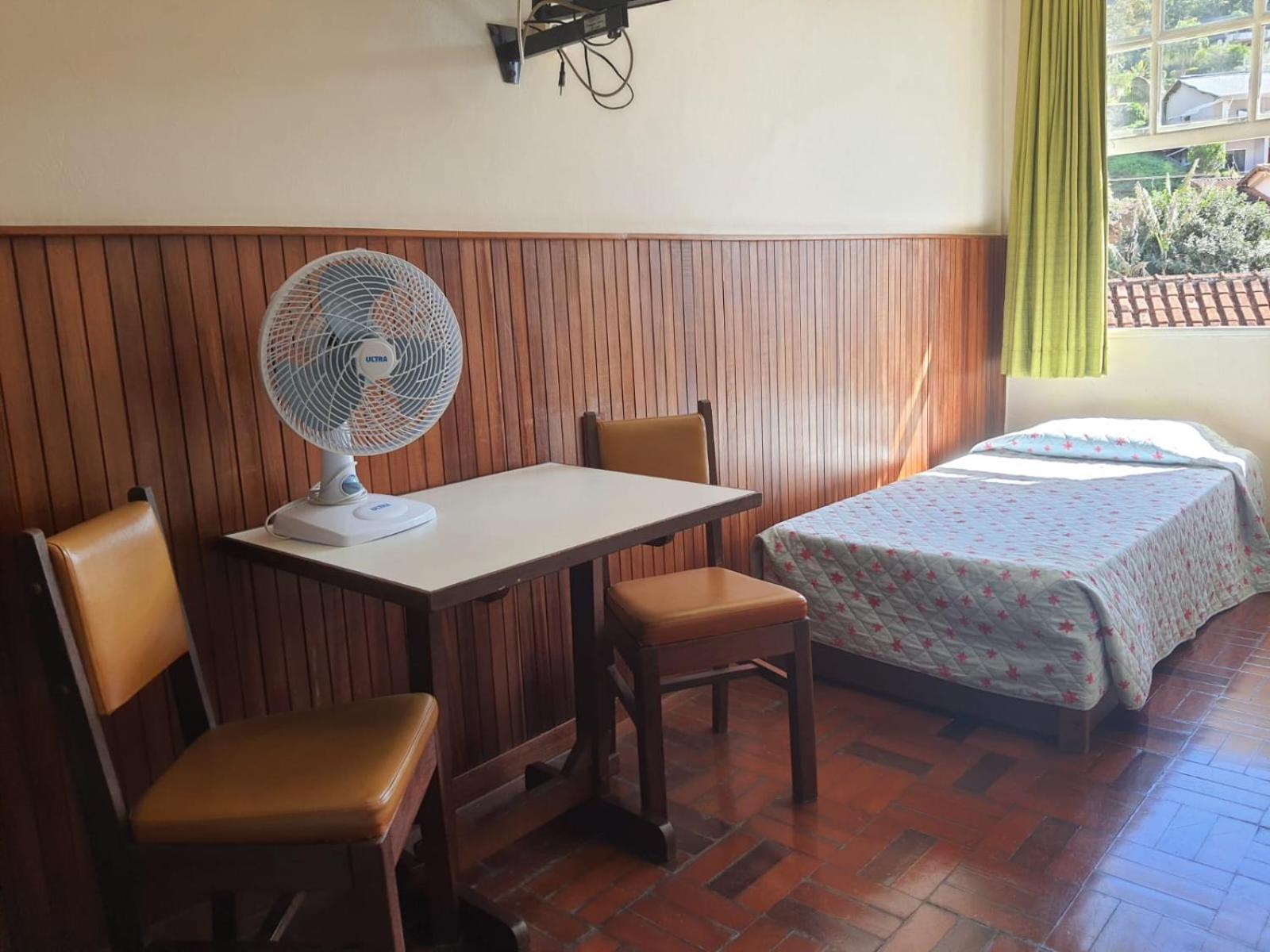 Hotel Bucsky Nova Friburgo Pokoj fotografie