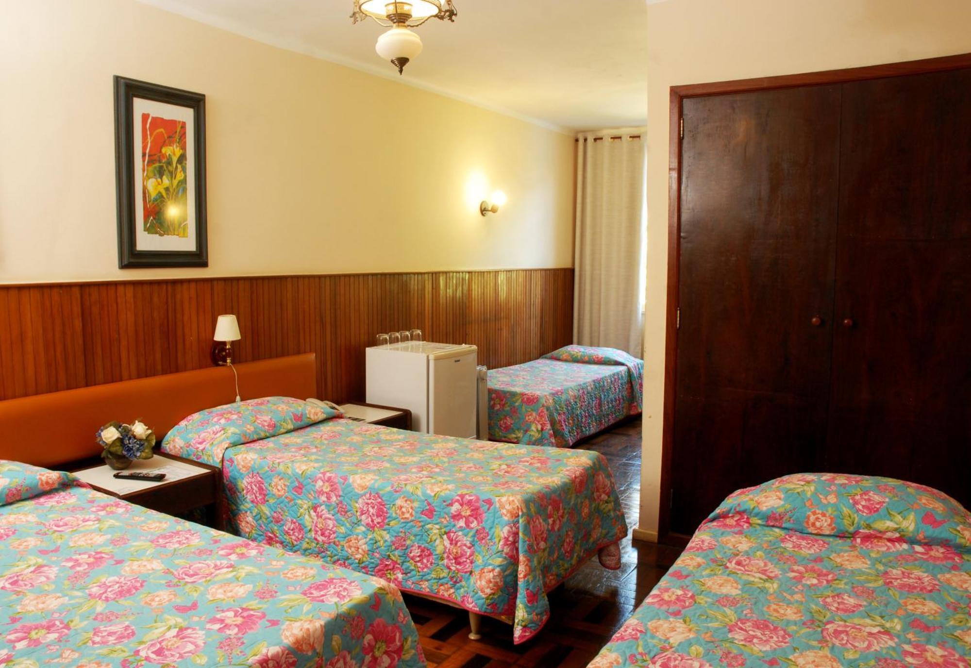 Hotel Bucsky Nova Friburgo Pokoj fotografie